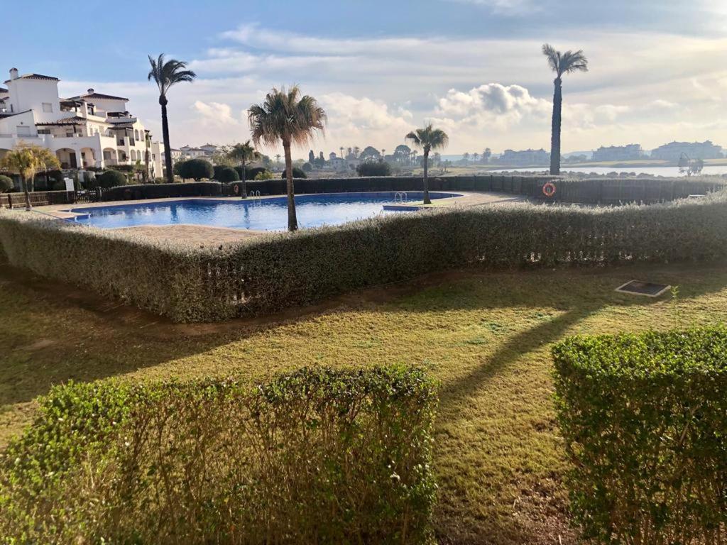 Villa Life . Precioso Bajo Frente Piscina Sucina Esterno foto